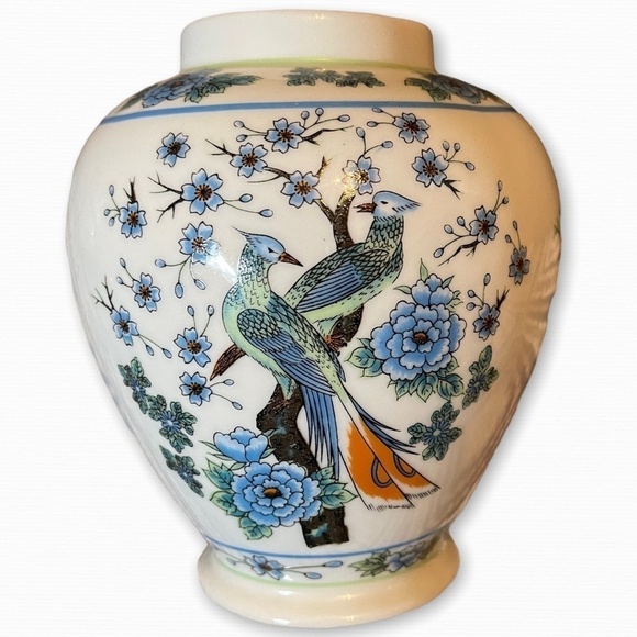 Vintage Chinese Porcelain Vase Lyre Bird & Cherry Blossoms - Picture 3 of 10